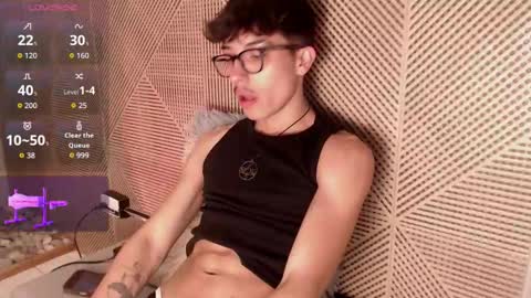 Snapshot of tim__fox chatting on December 5, 2025, 12:25 pm Tim Fox online show from December 5, 2025, 12:25 pm