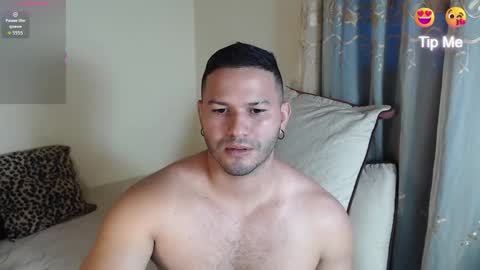 Snapshot of tim_and_sam chatting on November 21, 2025, 7:45 pm Timothy and Santy online show from November 21, 2025, 7:45 pm