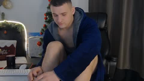 ask me online show from December 25, 2024, 10:16 pm