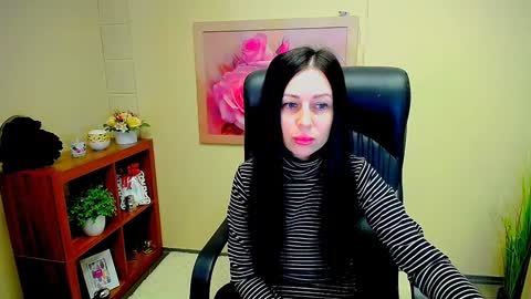 Luisa online show from February 3, 2025, 8:35 am