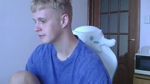 Tim WhiteS online show from September 10, 2025, 1:44 pm