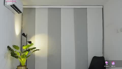 Snapshot of timmyshy chatting on September 25, 2025, 3:43 am timmyshy online show from September 25, 2025, 3:43 am