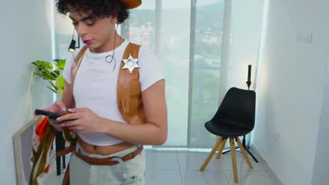 Snapshot of timmyshy chatting on October 31, 2025, 7:48 pm timmyshy online show from October 31, 2025, 7:48 pm