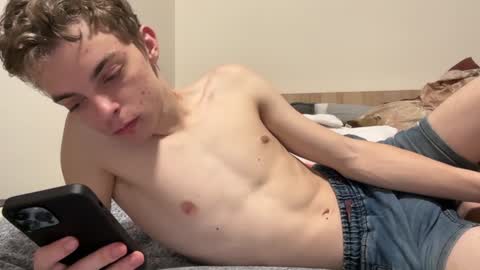 Snapshot of timveret chatting on January 31, 2025, 1:01 am Wizard online show from January 31, 2025, 1:01 am