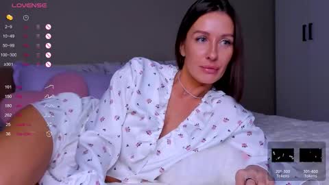 Tina online show from October 16, 2025, 7:31 am