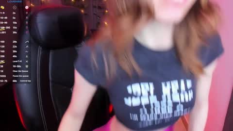 Snapshot of tina_tayllor chatting on January 29, 2025, 9:28 pm Tina Tayllor MY SHEDULEMondayTuesdaySaturdaySunday online show from January 29, 2025, 9:28 pm