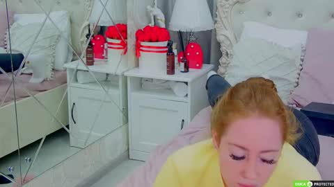 Tina online show from October 3, 2025, 3:47 am