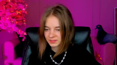 Tina Davil online show from December 18, 2024, 2:49 pm