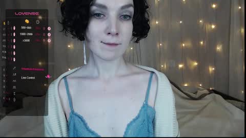 Snapshot of tinawincee chatting on January 5, 2025, 7:49 am Tina online show from January 5, 2025, 7:49 am