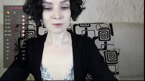 Snapshot of tinawincee chatting on February 5, 2025, 5:41 am Tina online show from February 5, 2025, 5:41 am