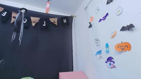 tinkerbell online show from October 11, 2025, 7:23 pm