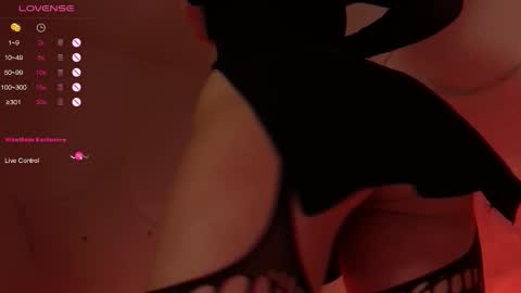 Snapshot of tinkerdinky chatting on October 26, 2025, 9:31 pm Polly online show from October 26, 2025, 9:31 pm