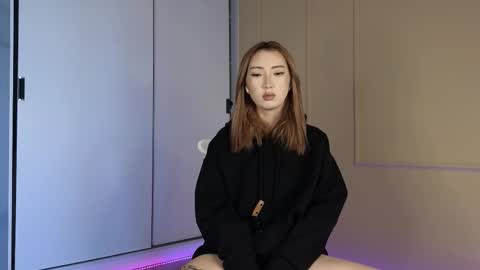 Snapshot of tinki_winkii chatting on September 22, 2025, 5:53 am Tina online show from September 22, 2025, 5:53 am