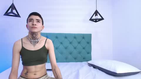 TINNY AND CANDY online show from February 7, 2025, 4:35 pm