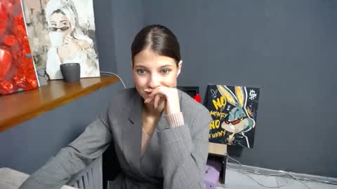 Gloria online show from October 8, 2025, 6:22 am