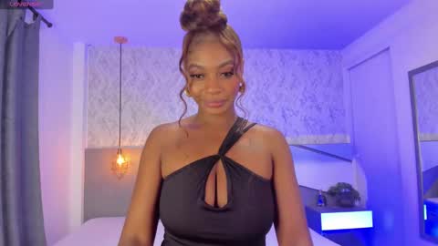 Snapshot of tisha_cole chatting on November 15, 2025, 2:53 am Tisha online show from November 15, 2025, 2:53 am