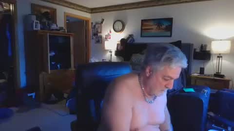 Snapshot of titsantats chatting on October 11, 2025, 10:41 pm titsantats online show from October 11, 2025, 10:41 pm
