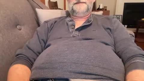 tjbear101 online show from February 15, 2025, 10:42 pm