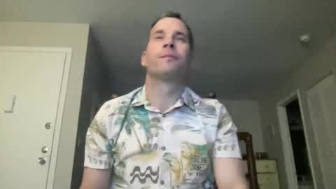 tleigh24 online show from December 21, 2024, 12:53 am