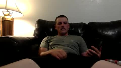 tnich28 online show from October 7, 2025, 2:09 am