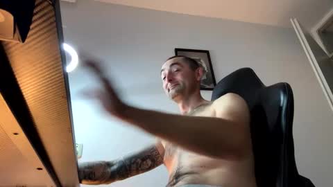 Jan5676 online show from November 6, 2025, 6:42 pm