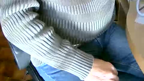 Snapshot of tobikoyuzu chatting on January 18, 2025, 2:02 pm Tobiko online show from January 18, 2025, 2:02 pm