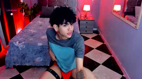 Snapshot of todoroki_g chatting on October 11, 2025, 11:53 am todoroki_g online show from October 11, 2025, 11:53 am
