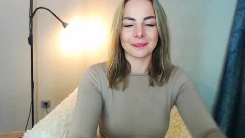 tokens_are_sexy online show from December 28, 2024, 10:02 pm