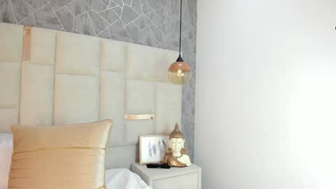 Snapshot of tokiolee chatting on December 19, 2024, 8:13 am Tokio lee online show from December 19, 2024, 8:13 am