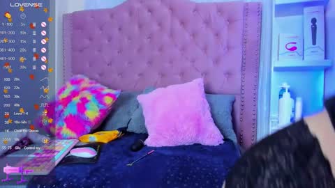 Snapshot of tokito_mitsuri chatting on December 17, 2024, 1:05 pm tokito mitsuri online show from December 17, 2024, 1:05 pm