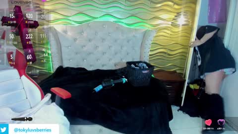 Snapshot of toky_doll chatting on February 1, 2025, 7:02 pm toky online show from February 1, 2025, 7:02 pm