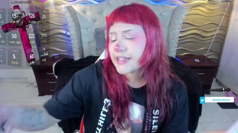 Snapshot of toky_doll chatting on February 6, 2025, 7:40 pm toky online show from February 6, 2025, 7:40 pm