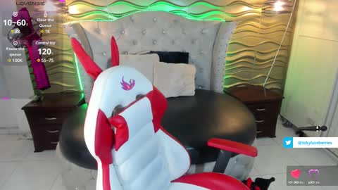 Snapshot of toky_doll chatting on February 13, 2025, 7:10 pm toky online show from February 13, 2025, 7:10 pm