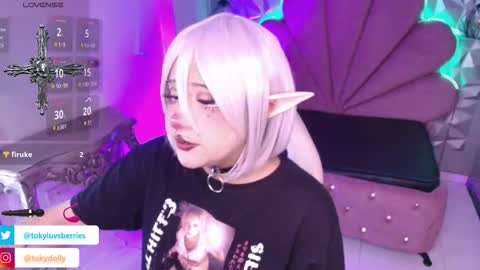 Snapshot of toky_doll chatting on October 13, 2025, 4:18 pm toky online show from October 13, 2025, 4:18 pm