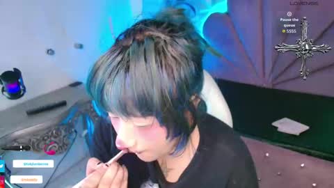 Snapshot of toky_doll chatting on October 17, 2025, 8:11 pm toky online show from October 17, 2025, 8:11 pm