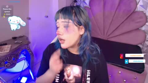 Snapshot of toky_doll chatting on November 25, 2025, 5:24 pm toky online show from November 25, 2025, 5:24 pm