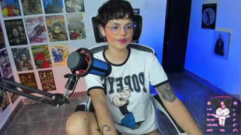 Snapshot of tokyo_uwu chatting on November 29, 2025, 11:57 am sofi 3 online show from November 29, 2025, 11:57 am