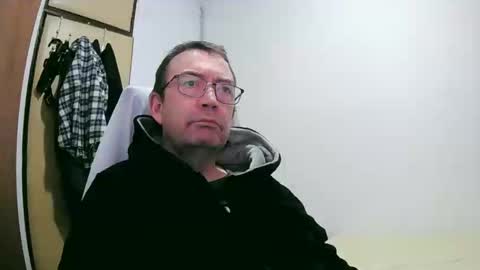 Snapshot of tolon408472 chatting on January 10, 2025, 8:04 pm tolon408472 online show from January 10, 2025, 8:04 pm