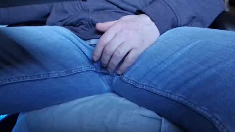 Snapshot of tolon408472 chatting on November 11, 2025, 2:50 pm tolon408472 online show from November 11, 2025, 2:50 pm