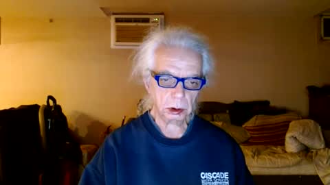 Snapshot of tom112292014 chatting on December 8, 2024, 3:43 am tom112292014 online show from December 8, 2024, 3:43 am