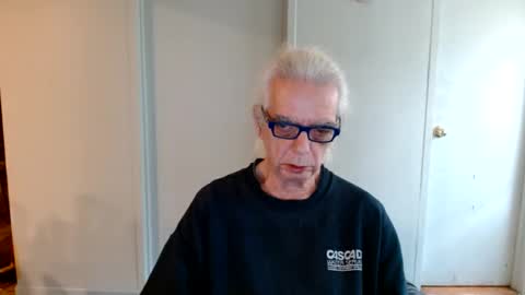 Snapshot of tom112292014 chatting on December 30, 2024, 3:13 pm tom112292014 online show from December 30, 2024, 3:13 pm