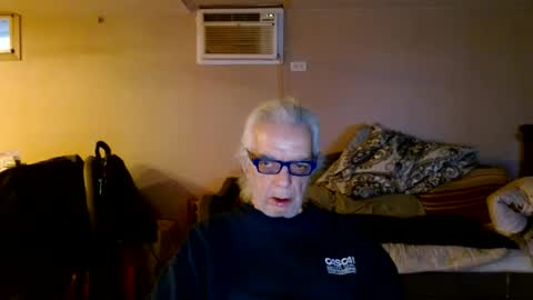 Snapshot of tom112292014 chatting on January 2, 2025, 9:07 pm tom112292014 online show from January 2, 2025, 9:07 pm