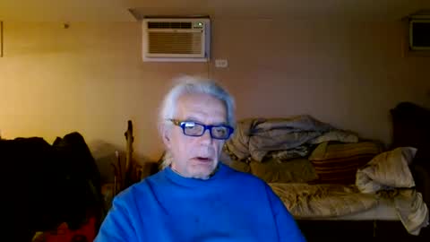 Snapshot of tom112292014 chatting on January 28, 2025, 4:50 am tom112292014 online show from January 28, 2025, 4:50 am