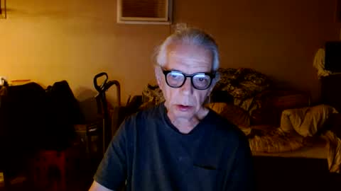 Snapshot of tom112292014 chatting on October 8, 2025, 2:09 am tom112292014 online show from October 8, 2025, 2:09 am