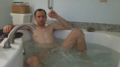 Snapshot of tom6801 chatting on November 30, 2025, 8:29 am Tom online show from November 30, 2025, 8:29 am