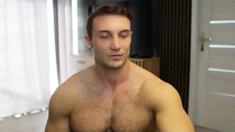 Tom online show from September 25, 2025, 7:01 am