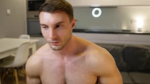 Snapshot of tom_fordd chatting on November 17, 2025, 6:24 pm Tom online show from November 17, 2025, 6:24 pm