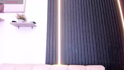 Snapshot of tom_muscle1 chatting on November 13, 2025, 12:04 pm Tom muscle1 online show from November 13, 2025, 12:04 pm