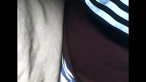 Snapshot of tomas0000 chatting on January 15, 2025, 5:37 pm thomi online show from January 15, 2025, 5:37 pm