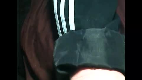 Snapshot of tomas0000 chatting on March 2, 2025, 2:54 pm thomi online show from March 2, 2025, 2:54 pm